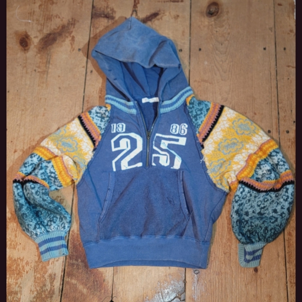 We The Free People MIXED TAPE media Hoodie Sweatshirt Sweater Sleeves Ruffgrrl - Picture 5 of 16
